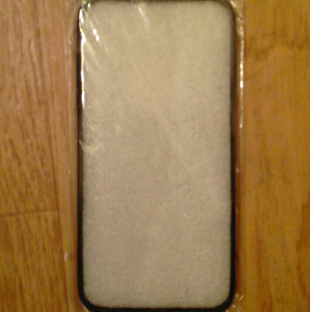 Black iPhone 7 Protective Case/Cover - Picture 3 of 3
